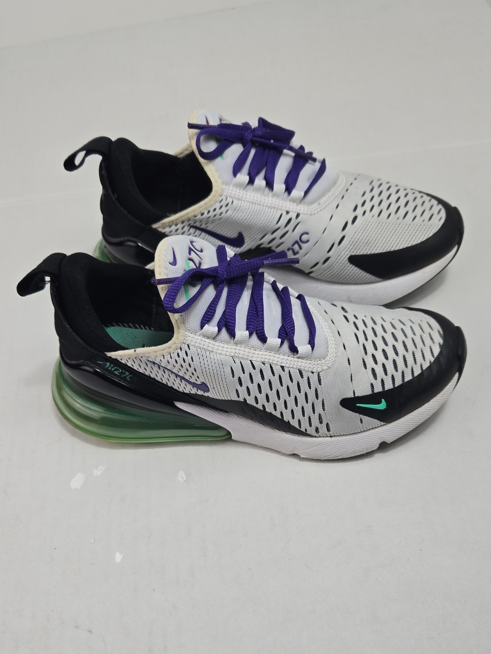 Nike Air Max 270 Grape Women's Sz 7 White/ Black/ Purple Athletic Running